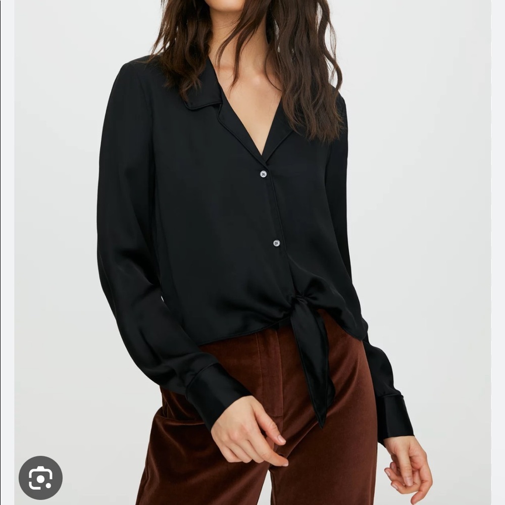 NWOT Aritzia Tie-Front Blouse - size M